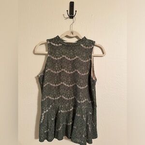 Love Fire Women's Sleeveless Lace Peplum Top - Dark Green - Size Large